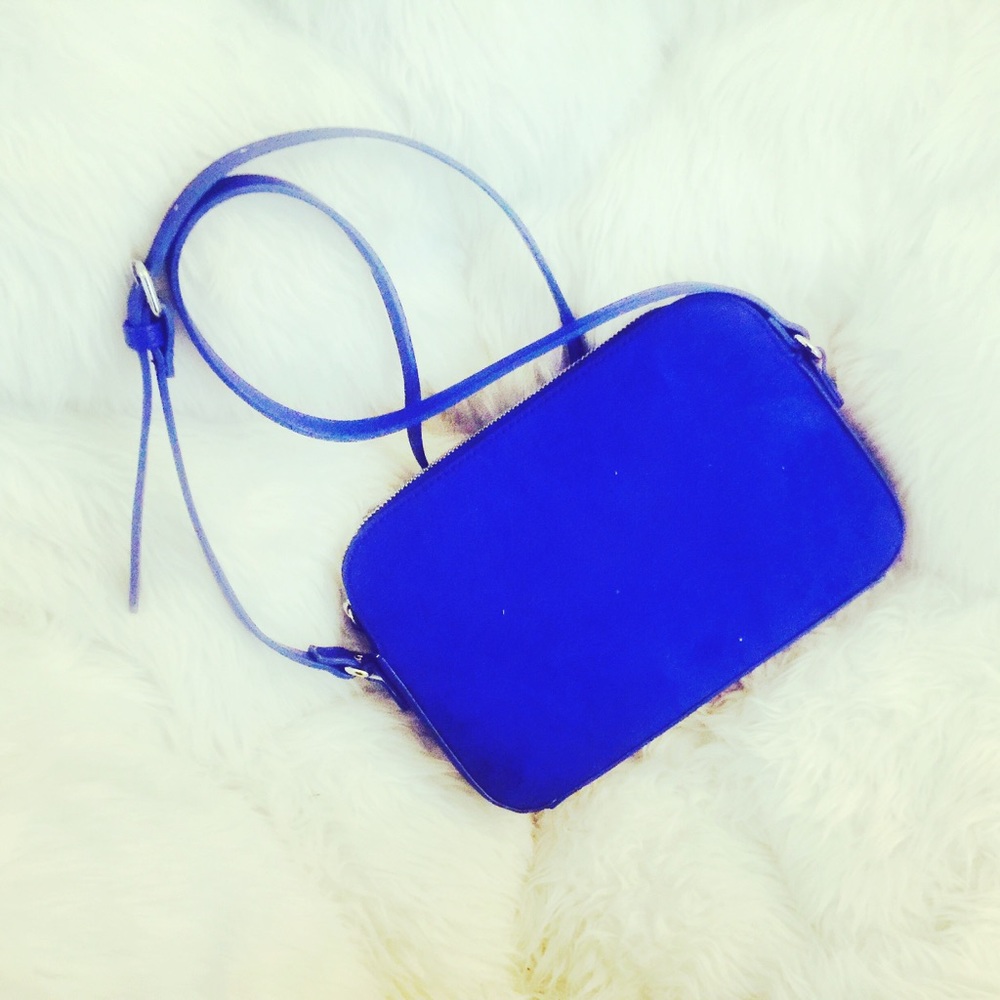 Blue cross body bag 💙💙💙💙